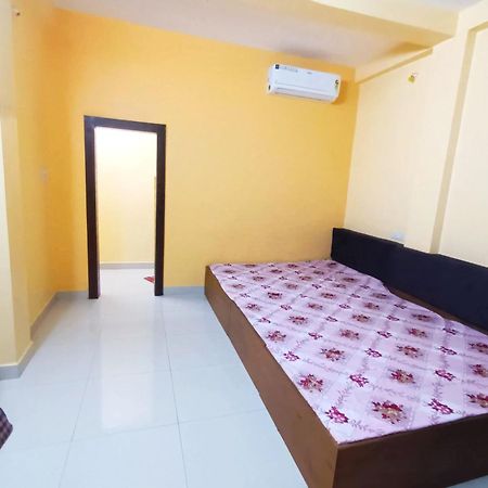Anand Yatri Grah - Home Stay, Ujjain Ngoại thất bức ảnh