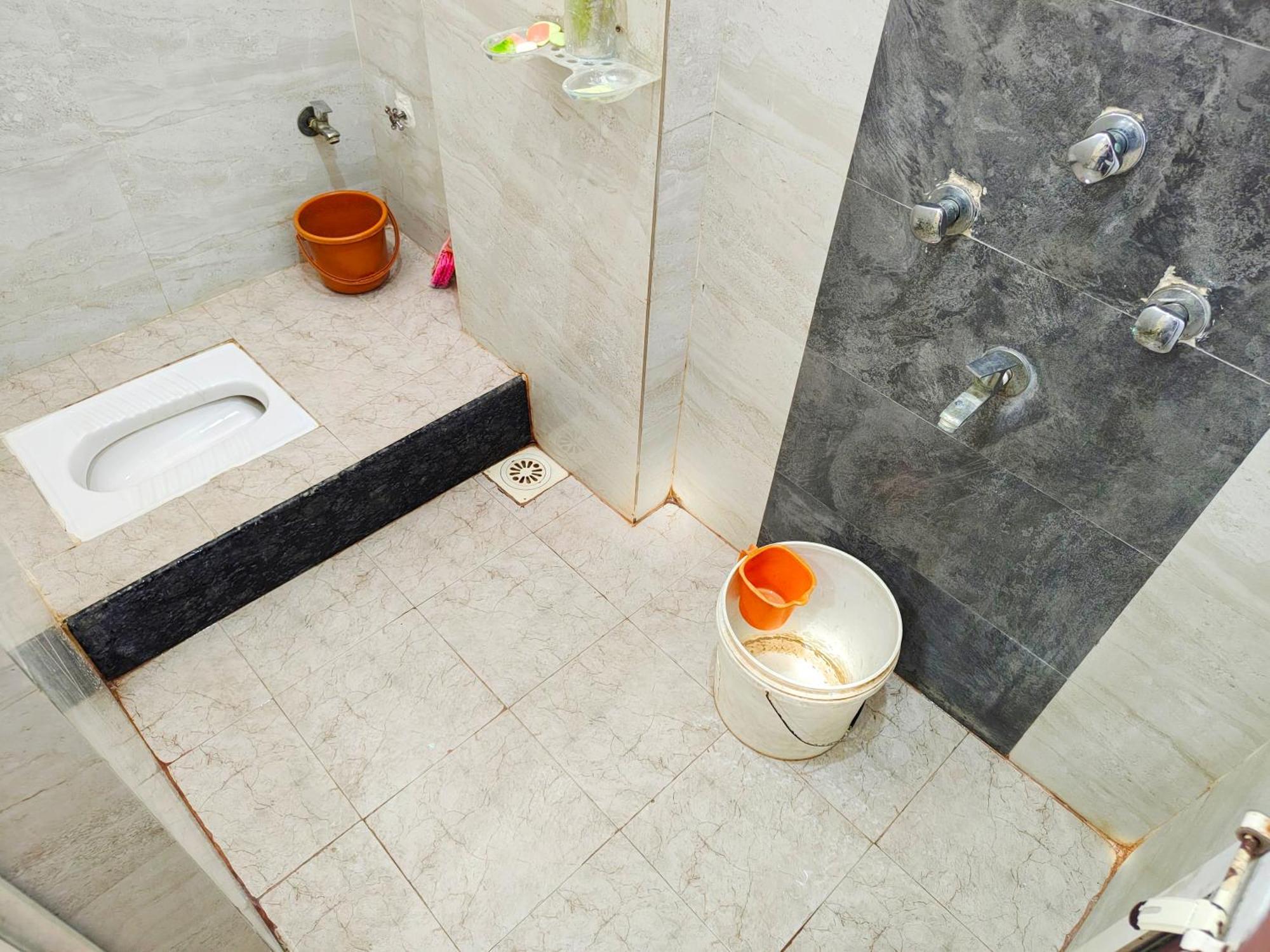 Anand Yatri Grah - Home Stay, Ujjain Ngoại thất bức ảnh